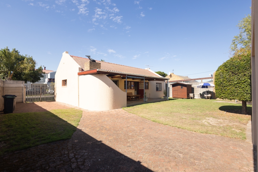 2 Bedroom Property for Sale in Bonnie Brae Western Cape